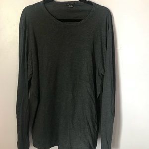 LAST CHANCE‼️ Theory Long sleeve T shirt/ sweater